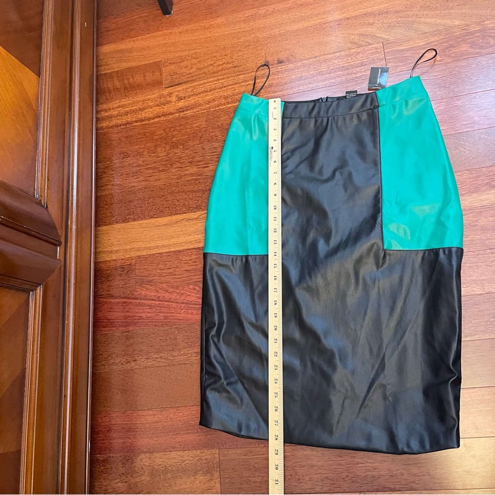 Ashley Stewart Faux Leather Black and Green Midi Skirt - Picture 5 of 5